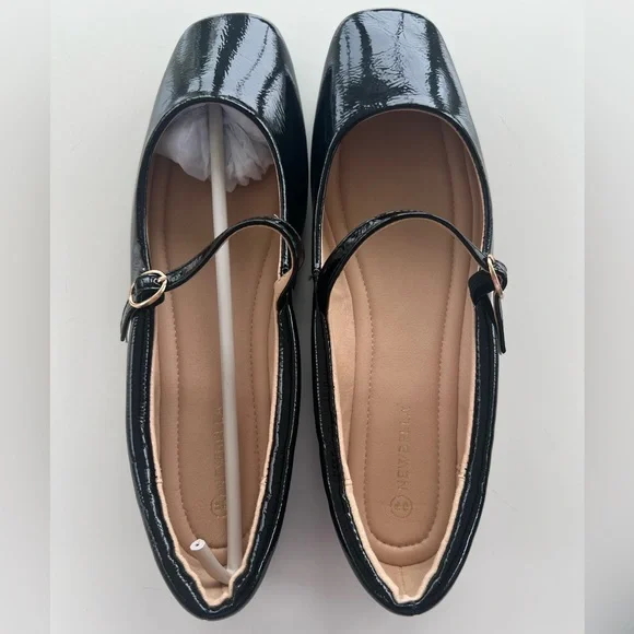 Black Patent Leather Mary Jane Flats Shoes BRAND NEW size 9 - Picture 5 of 9